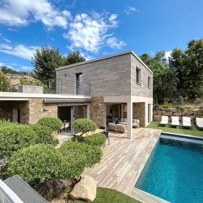 VILLA & PISCINE 26A